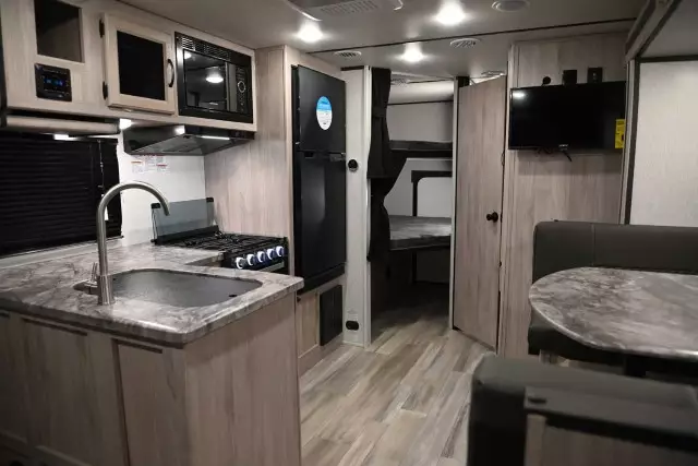 lightest travel trailer with bunks