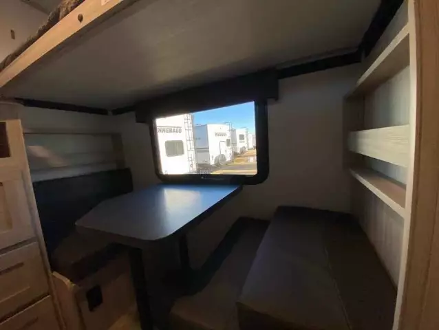 bunkhouse travel trailer under 7000 lbs
