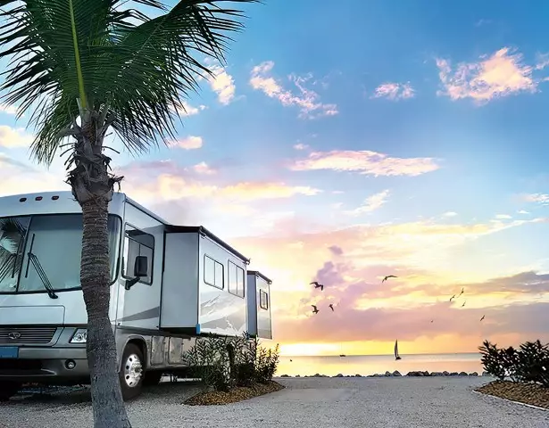 cheapest long term stay in florida