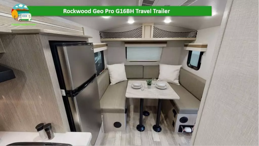 small bunkhouse travel trailers with bathrooms under 20 feet